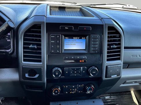 Used 2020 Ford F250 XL w/ Power Equipment Group RWD image 12