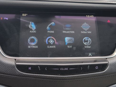 Used 2017 Cadillac XT5 FWD image 18