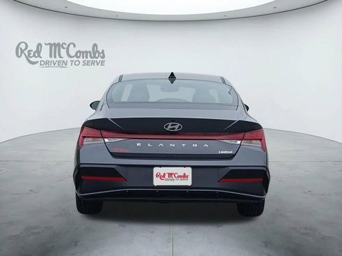 New 2026 Hyundai Elantra Limited FWD image 4