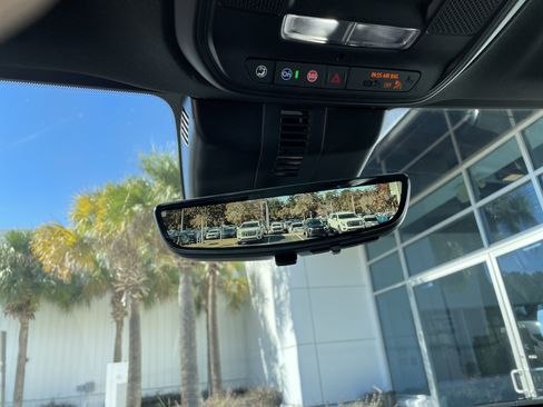 New 2026 Chevrolet Traverse Z71 w/ Enhanced Driving Package image 31