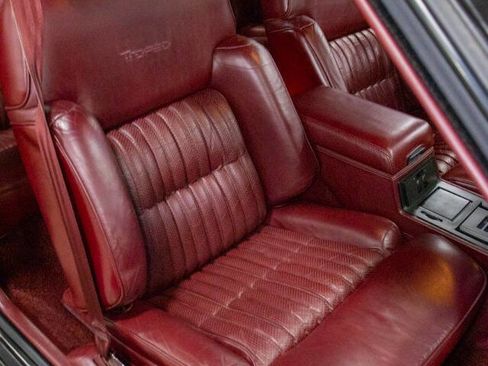 Used 1988 Oldsmobile Toronado Trofeo image 39