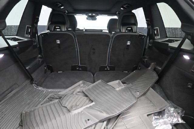 Used 2024 Volvo XC90 B6 Ultimate w/ Lounge Package AWD/4WD image 31