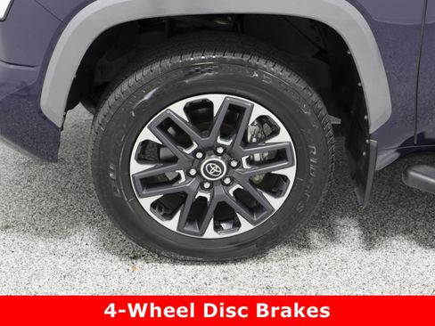 Used 2024 Toyota Tundra Limited image 11