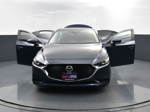 Used 2019 MAZDA MAZDA3 Sedan w/ Preferred Package image 34