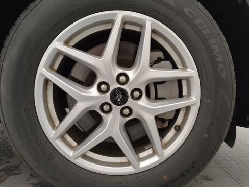 Used 2024 Ford Edge SEL image 31