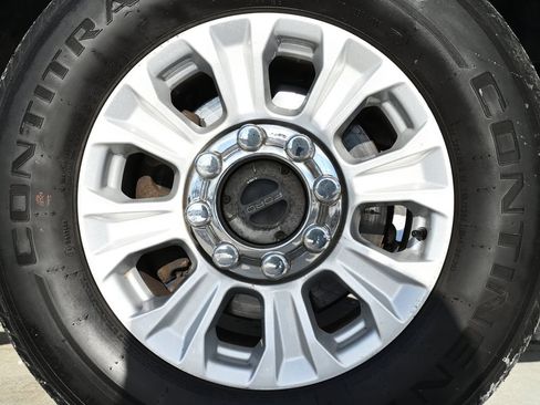 Used 2022 Ford F250 XLT image 48