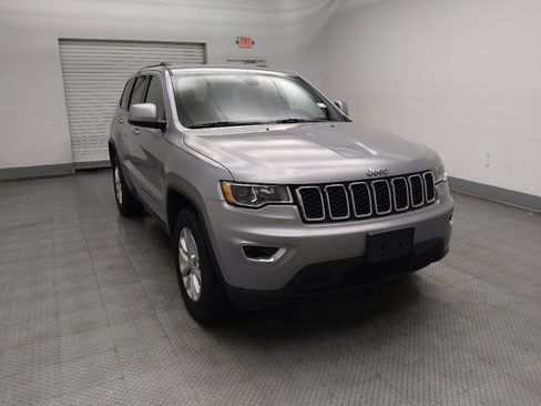 Used 2021 Jeep Grand Cherokee Laredo X AWD/4WD image 13