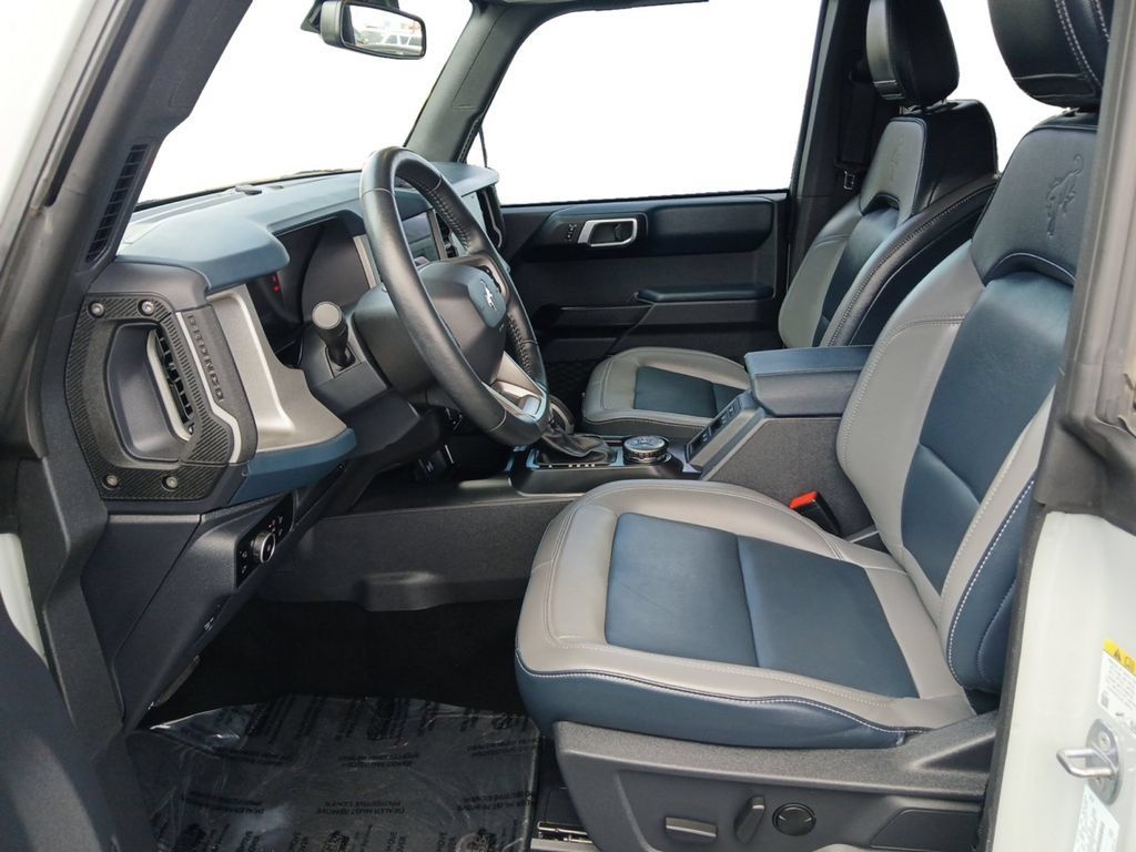 Used 2024 Ford Bronco Outer Banks AWD/4WD image 19