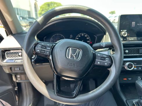 Used 2023 Honda Civic LX image 14