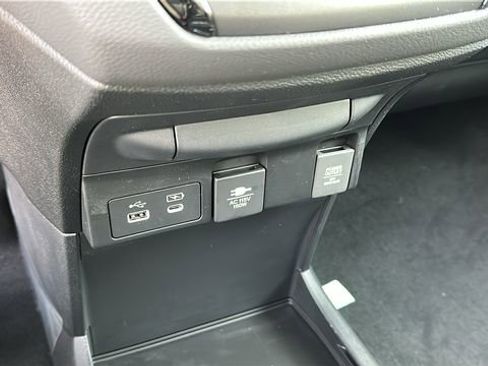 New 2026 Honda Odyssey Touring image 17