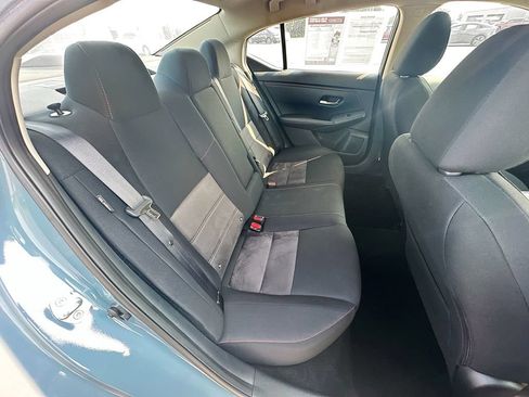 Used 2024 Nissan Sentra SR FWD image 33