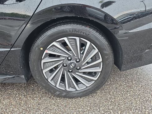 New 2026 Hyundai Sonata Limited FWD image 14