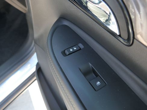 Used 2022 Buick Encore Preferred w/ Safety Package FWD image 26