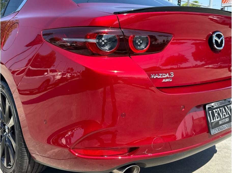 Used 2021 MAZDA MAZDA3 2.5 Turbo Sedan w/Premium Plus AWD/4WD image 11