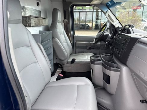Used 2015 Ford E-350 and Econoline 350 Super Duty w/ Power Windows & Locks Group RWD image 20