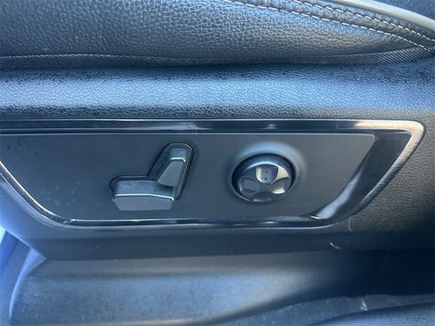 Used 2022 RAM 1500 Limited image 30