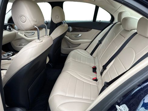 Used 2016 Mercedes-Benz C 300 4MATIC Sedan image 13