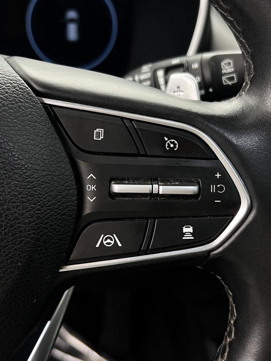 Used 2022 Hyundai Santa Fe SEL w/ Convenience + Premium Package FWD image 12