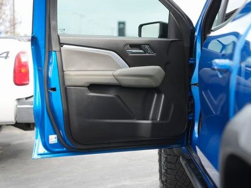 Used 2023 Chevrolet Colorado ZR2 w/ ZR2 Convenience Package III image 29