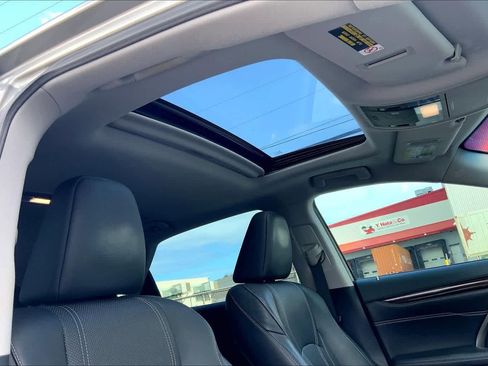Used 2017 Lexus RX 350 FWD image 30