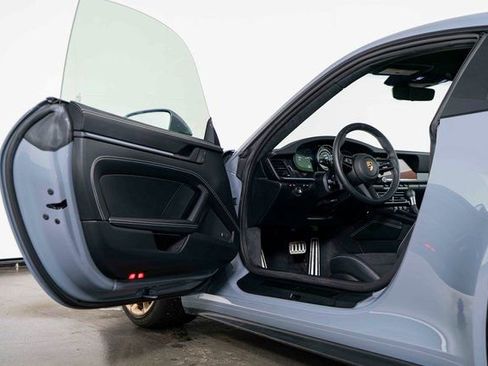 Used 2024 Porsche 911 GT3 w/ Chrono Package image 14