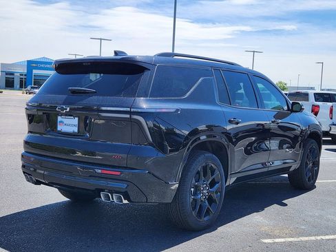 New 2026 Chevrolet Traverse RS AWD/4WD image 3