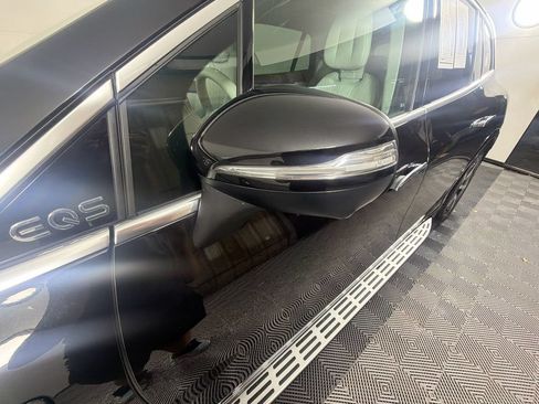 Used 2023 Mercedes-Benz EQS 580 4MATIC SUV image 20