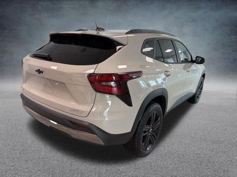 New 2026 Chevrolet Trax ACTIV FWD image 3