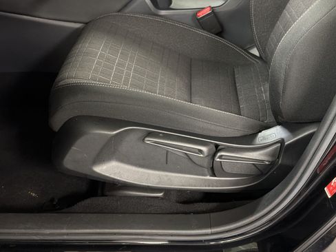 Used 2024 Honda HR-V LX image 14