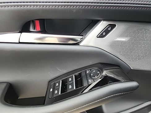 New 2026 MAZDA MAZDA3 Hatchback w/Premium Plus Pkg AWD/4WD image 5