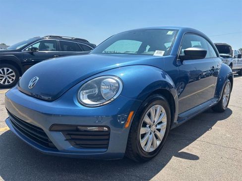 Used 2018 Volkswagen Beetle 2.0T S image 3