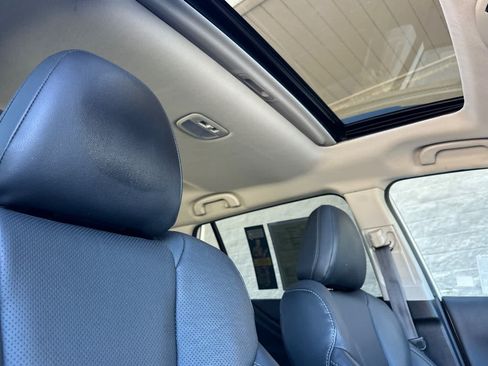 Used 2023 Subaru Outback Limited AWD/4WD image 16