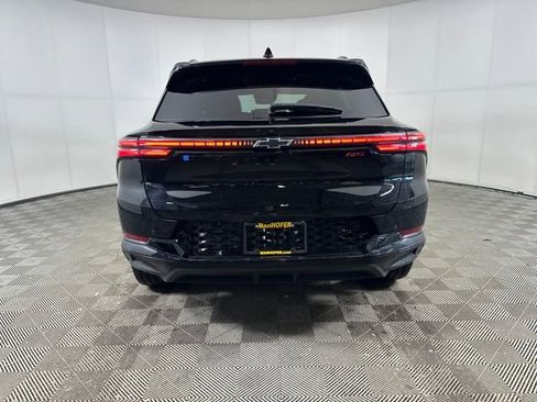 Used 2024 Chevrolet Equinox EV RS image 4