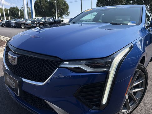 Used 2020 Cadillac CT4 Sport AWD/4WD image 6