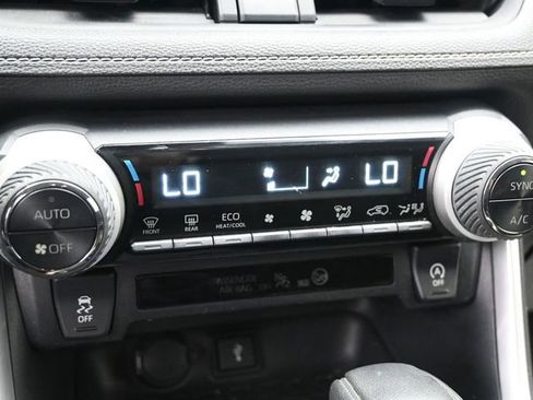 Used 2020 Toyota RAV4 XLE image 11