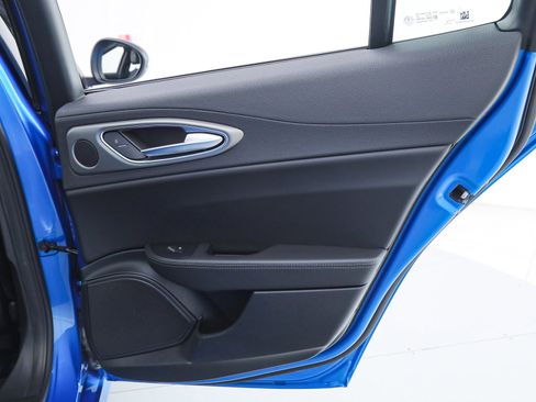 New 2025 Alfa Romeo Giulia w/ Driving Assist Package image 13