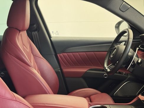 Used 2024 Maserati Grecale Trofeo image 60