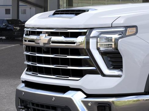 New 2026 Chevrolet Silverado 3500 LTZ w/ LTZ Texas Edition AWD/4WD image 13