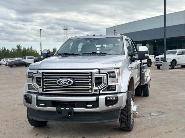 Used 2022 Ford F450 Platinum w/ FX4 Off-Road Package AWD/4WD image 2