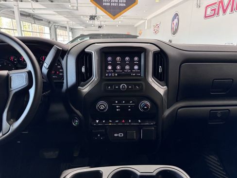 Certified 2025 Chevrolet Silverado 2500 Custom w/ Custom Value Package AWD/4WD image 21