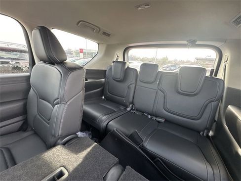 New 2026 Nissan Armada SV image 22