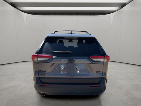 Used 2025 Toyota RAV4 XLE w/ Convenience Package image 4