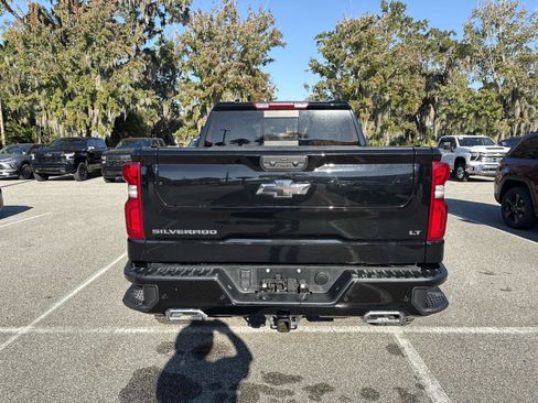 Used 2025 Chevrolet Silverado 1500 LT Trail Boss w/ LT Trail Boss Premium Package image 4