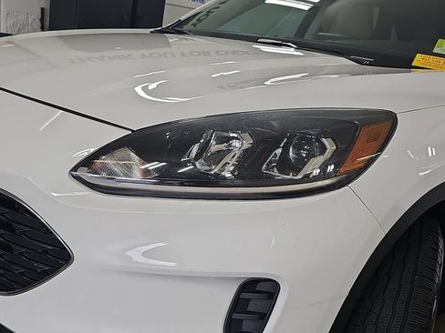 Used 2020 Ford Escape SE AWD/4WD image 35