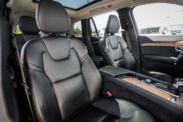 Used 2021 Volvo XC90 T6 Momentum AWD/4WD image 59