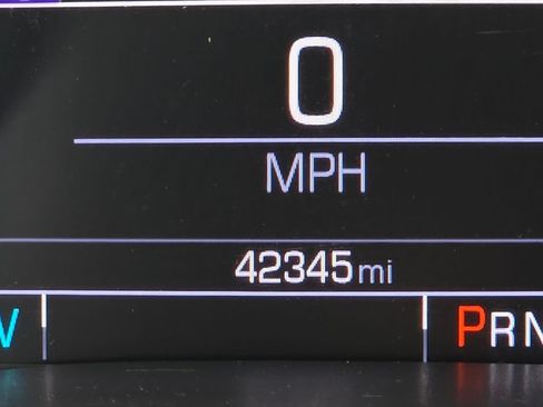 Used 2017 Chevrolet Colorado Z71 AWD/4WD image 30