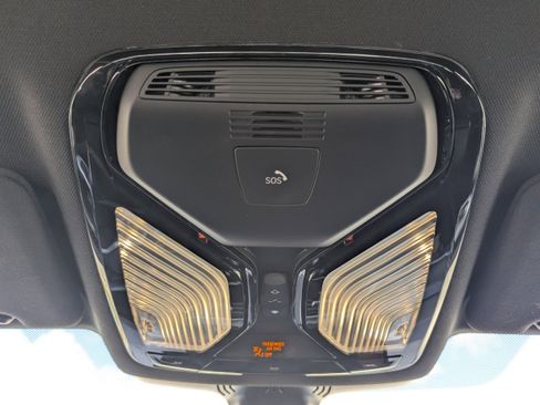 Used 2023 BMW 530i w/ M Sport Package image 23