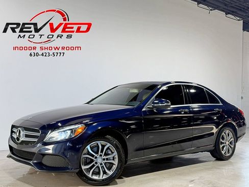 Used 2015 Mercedes-Benz C 300 4MATIC Sedan image 1