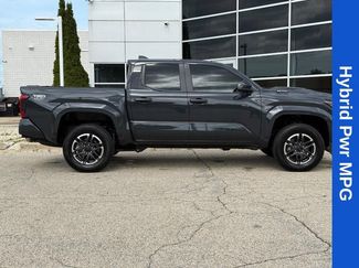 Used 2024 Toyota Tacoma TRD Sport AWD/4WD video 2