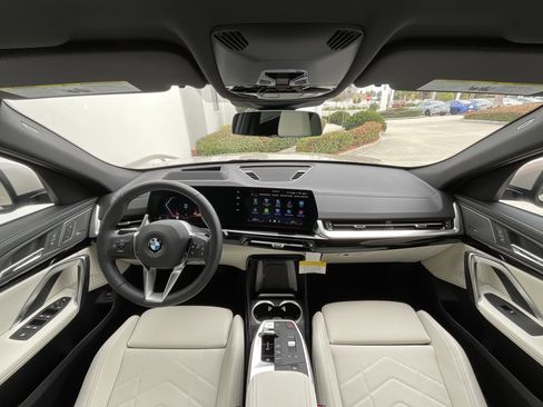 New 2026 BMW X2 xDrive28i w/ Technology Package image 12